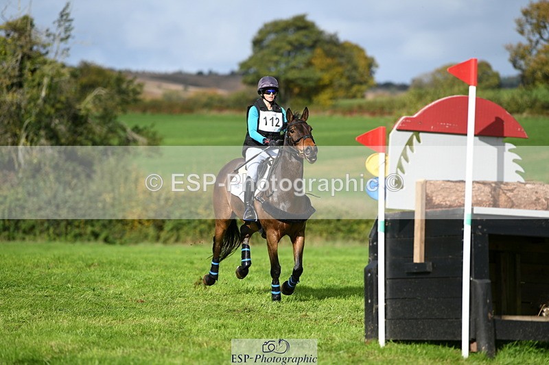 251024A-120622-09156 - B-112-Christina.Wiederkehr