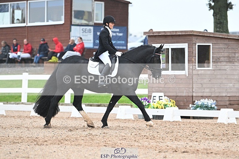 250907-142107-09252 - 021-Francesca.TurnerAlbie