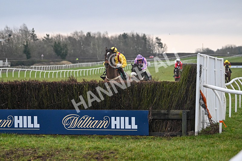 100225-Race 4-Onesoc-6697 - Race 4