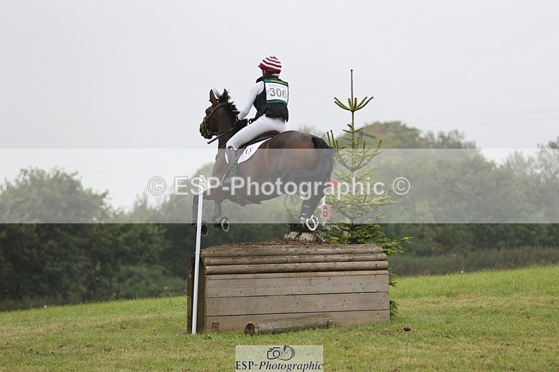 240901A-111417-06221 - 306-Abi.Stuart-DUKES.VISION