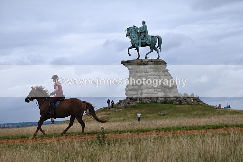 DSC_5494 - Time at Statue 11:46 to 12:16