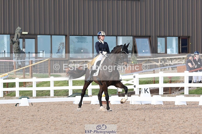 250404-175155-08133 - 129-Mia.Smith-Dutch.Discovery