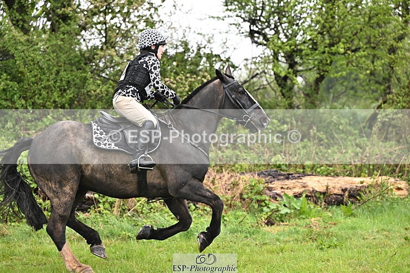 250418-142403-05553 - 216-Kt.English-Baillie-CRISTAKELL.MR..DOUGAL