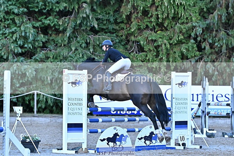 250829A-200238-03872 - Cls 12 1.05m Amateur Quali and Open