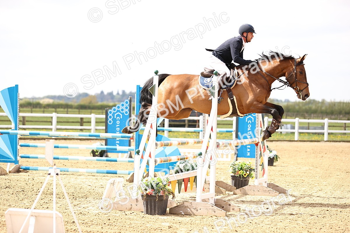 SBM_001957 - Class 10 - Senior British Discovery - 1.00m