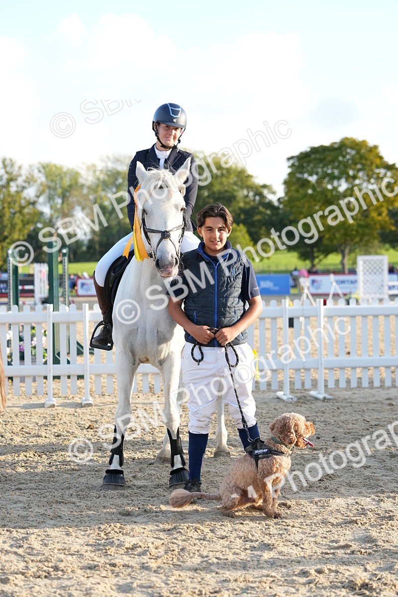 SBM_29513 - J44 - Horse & Hound Open 70cm