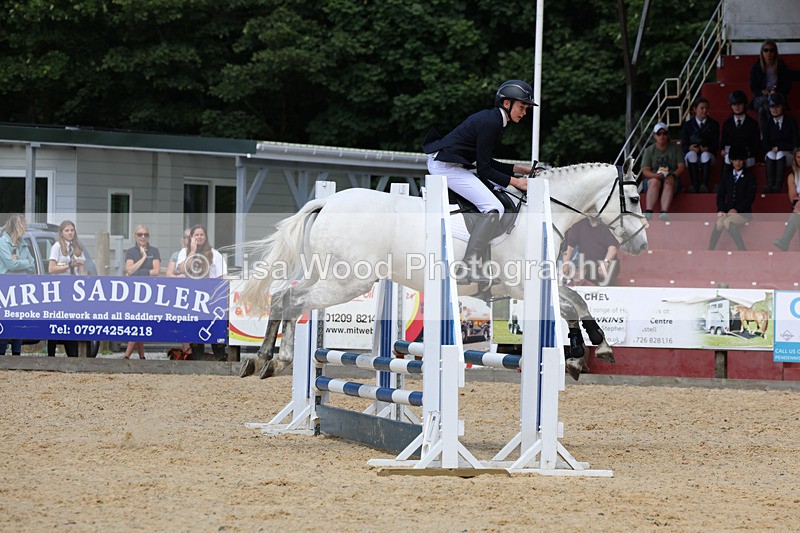 3E7A2704 - Class 4: 70 -75cm Part B