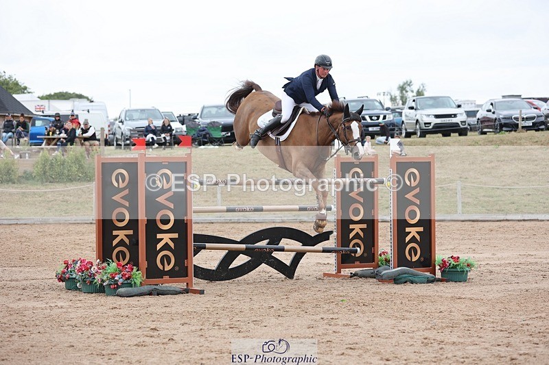 250719-182605-17960 - Cls 7, 3 Star Big Tour Break to End