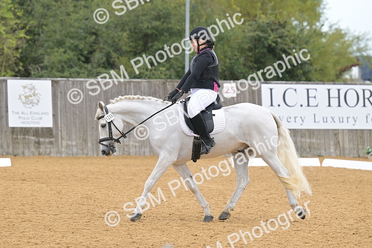 SBM_03835 - D2 - Small Tour Championship Intro 2