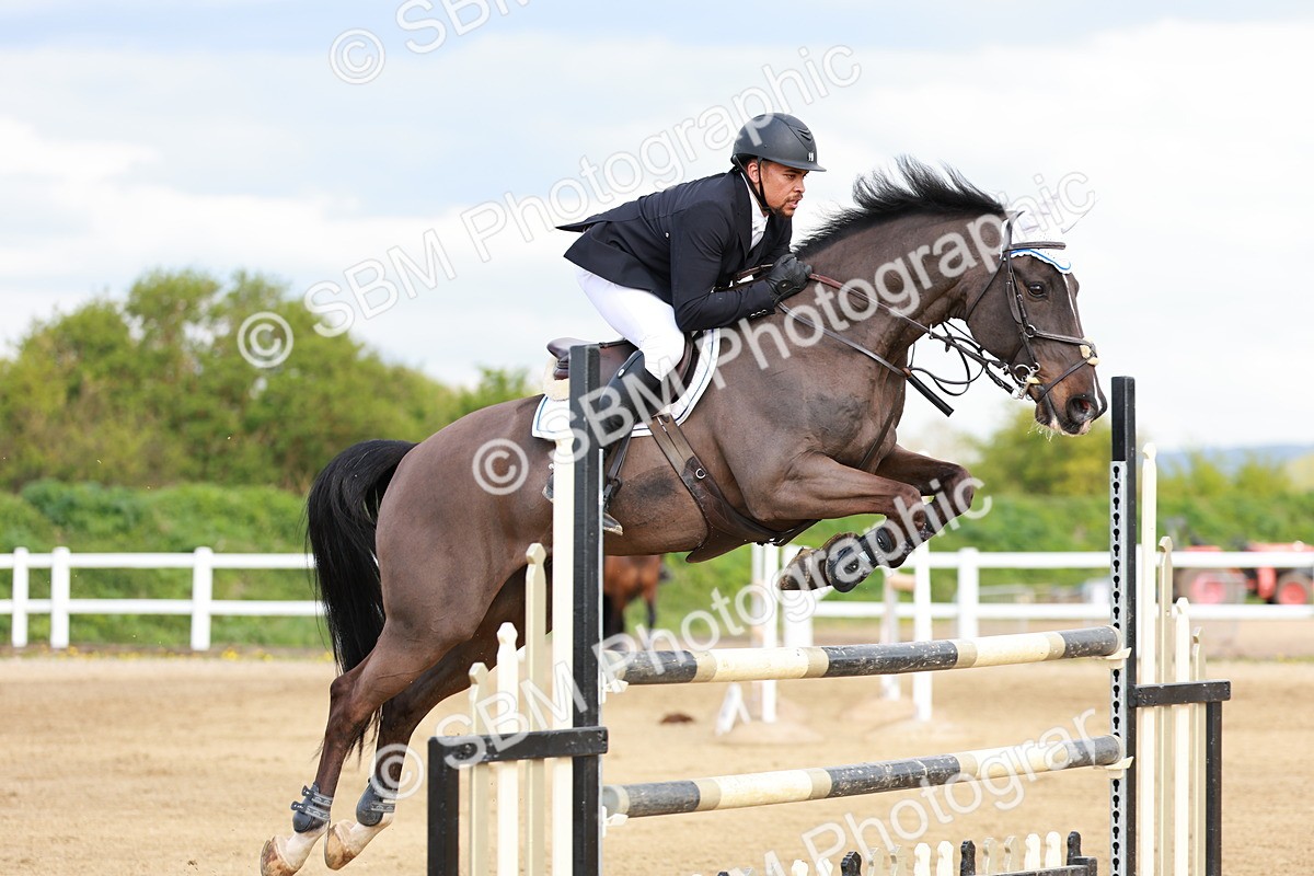 SBM_002574 - Class 5 - Senior Foxhunter - 1.20m