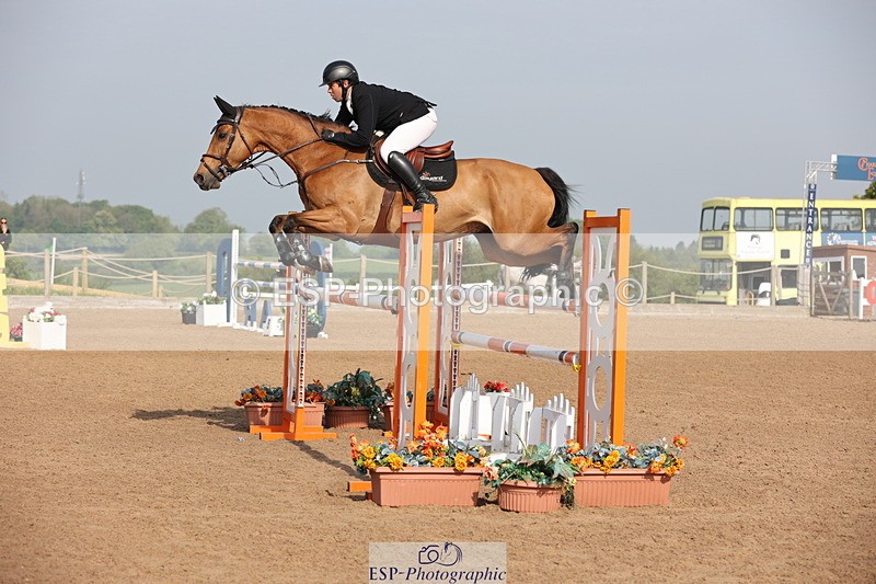 240511A-090710-10932 - Cls 32 Foxhunter