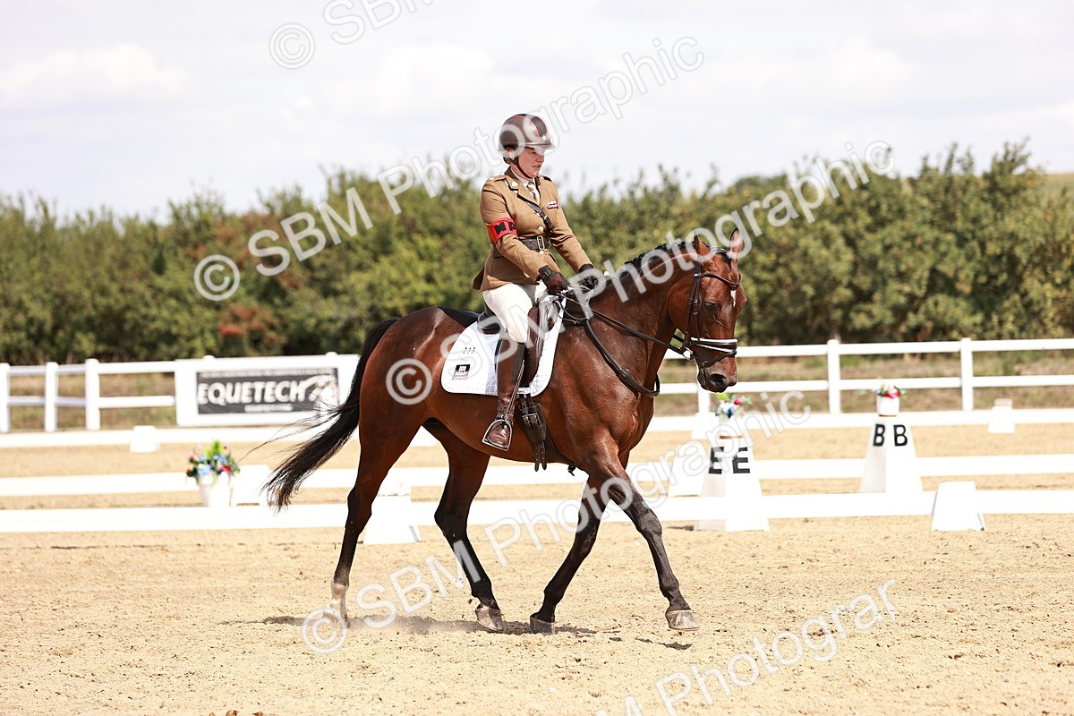 SBM_018417 - Class 17 - Novice 6