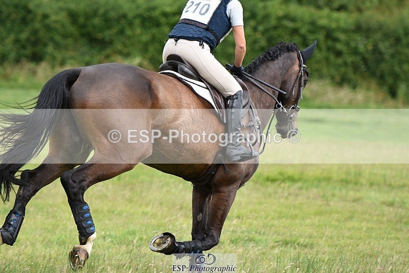 230625-120142-03688 - XC 90cm 12.00 to 13.00