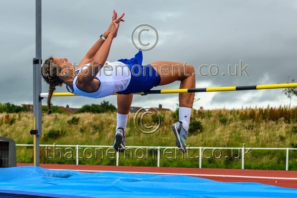 ComMast25-912220 - Field Female Set Two