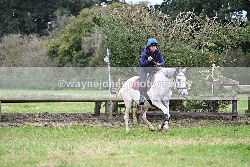 WJ7_1397 - Time at Photographer 12:35 to 13:04