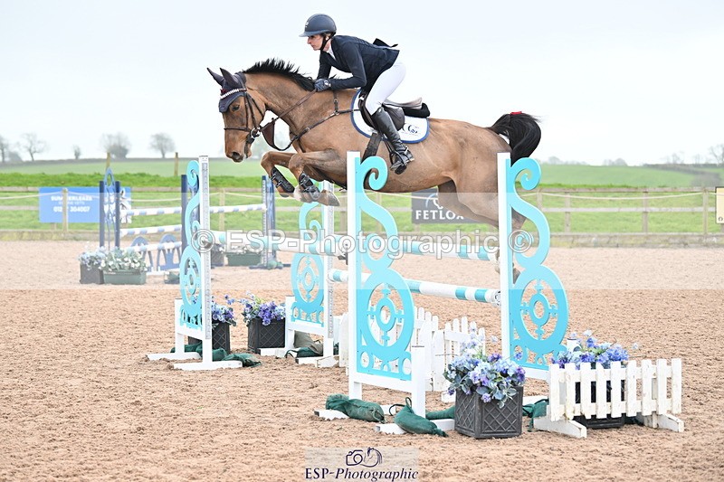 240405A-121954-01179 - Cls 3 Foxhunter