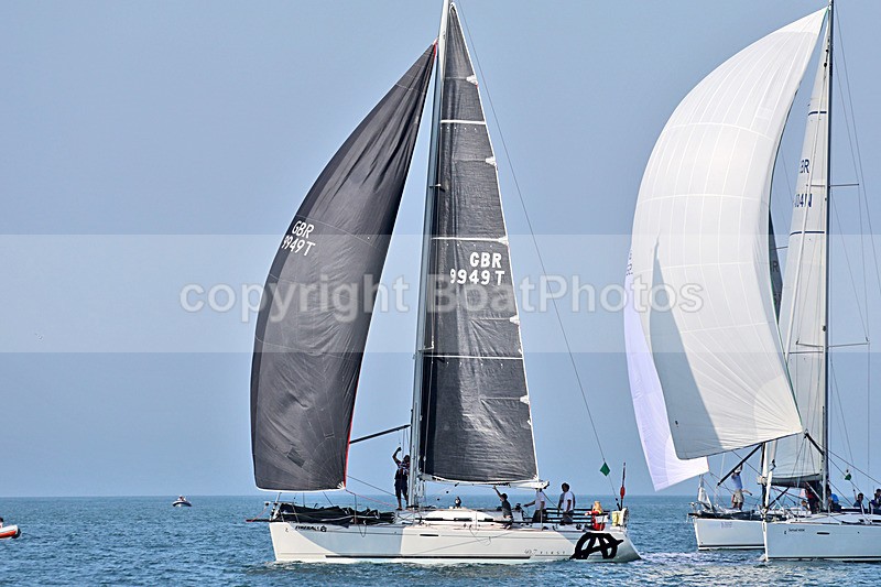 180707 FIREBALL GBR9949T  SUNSAIL 4004N 2F7A6058 - ROUND THE ISLAND 2018