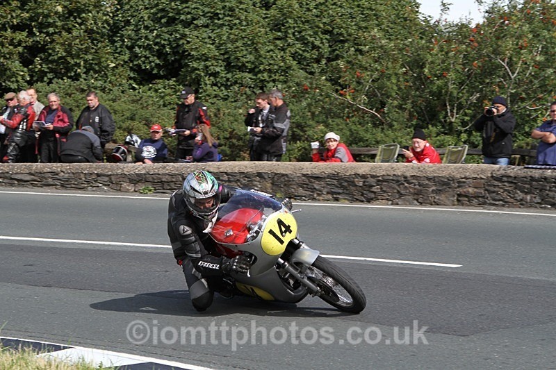 IMG_0474 - 500cc Classic TT Race