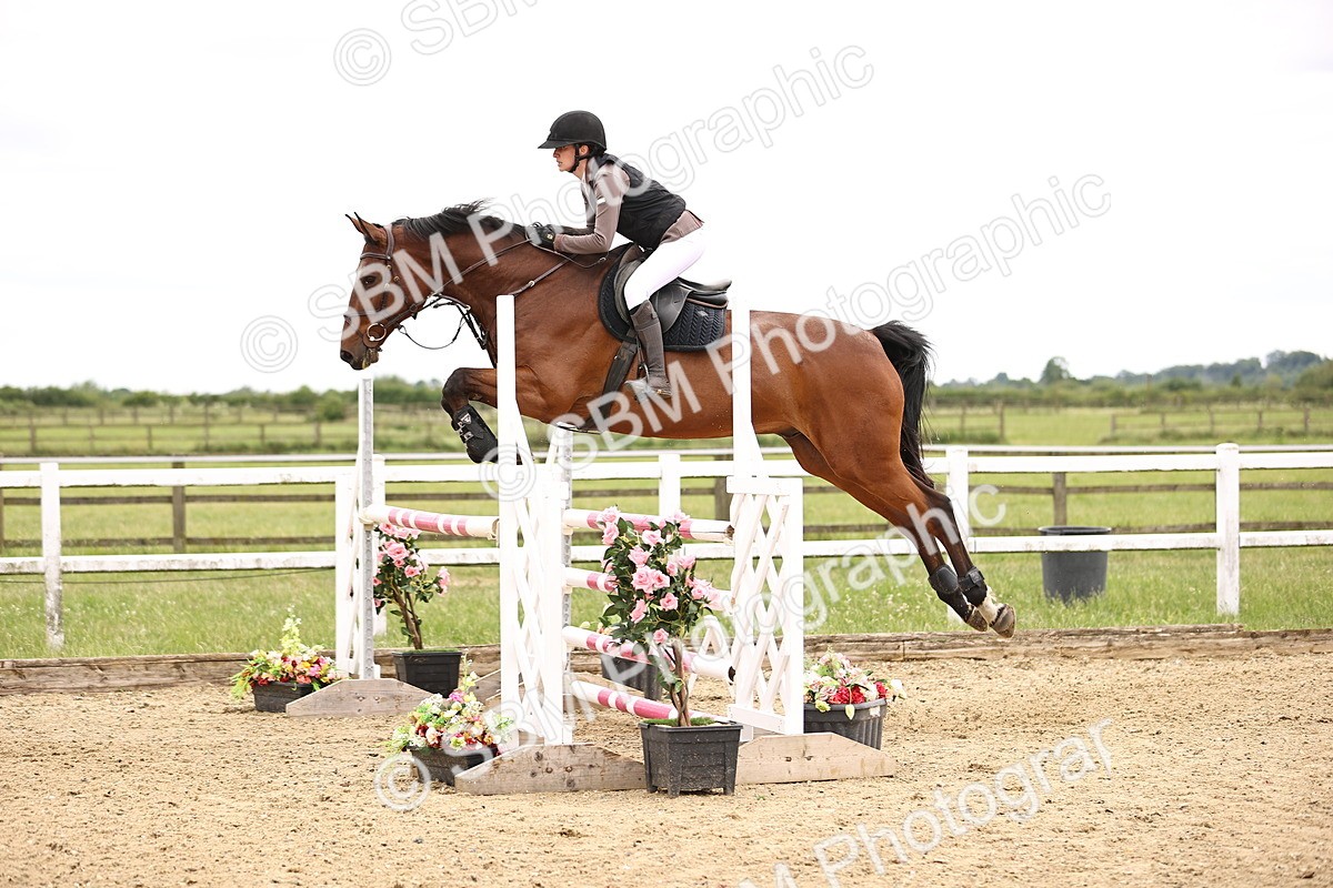 SBM_007756 - Class 19 - Senior Newcomers - 1.10m