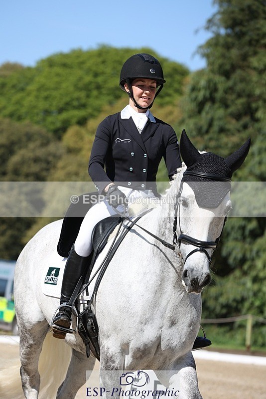 230526-161654-07790 - 170-MIND_OVER_MATTER-Lea_Boulesteix-WEDTrotUp+DR