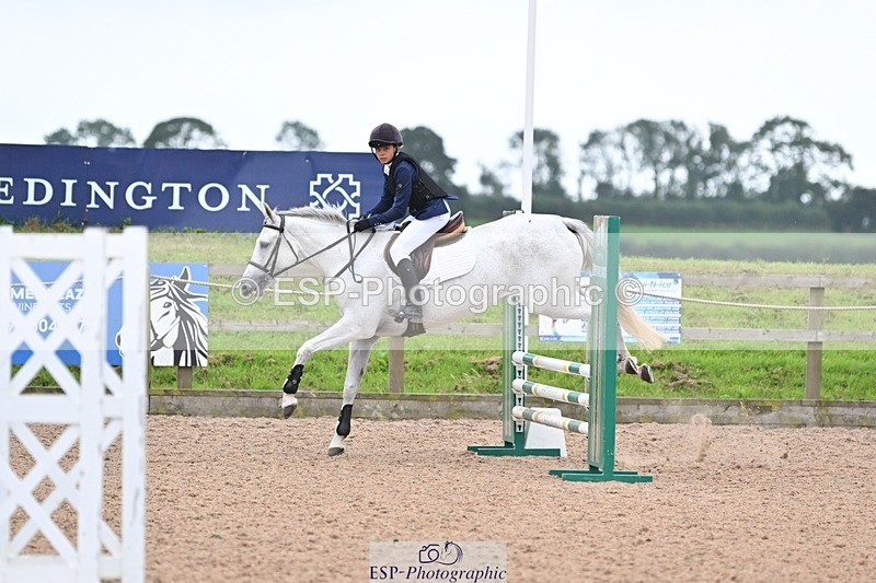 240813-181413-00612 - Classes 5 A&B & 6 80cm