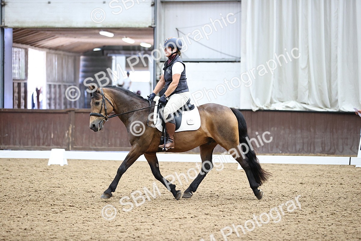 SBM_002422 - Novice 4 - 13.38-14.30
