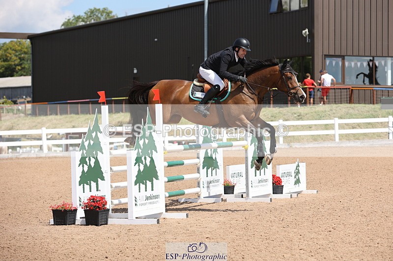 240718A-124051-05169 - Cls 9, 1 Star Bronze Tour 1.10m