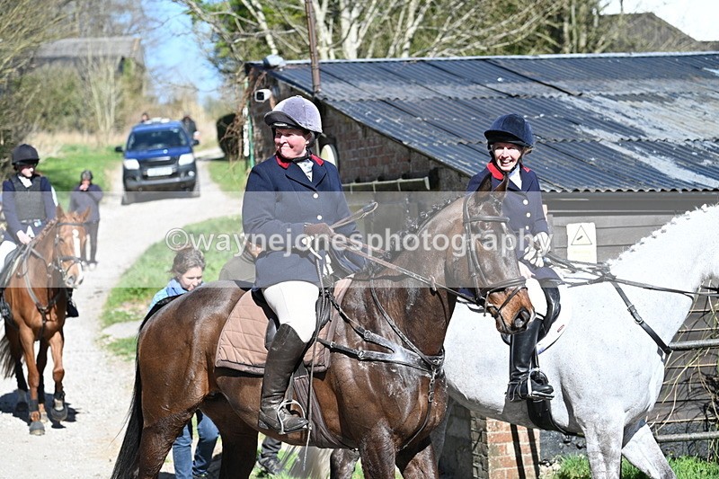 WJ7_9763 - Home for hunt tea !