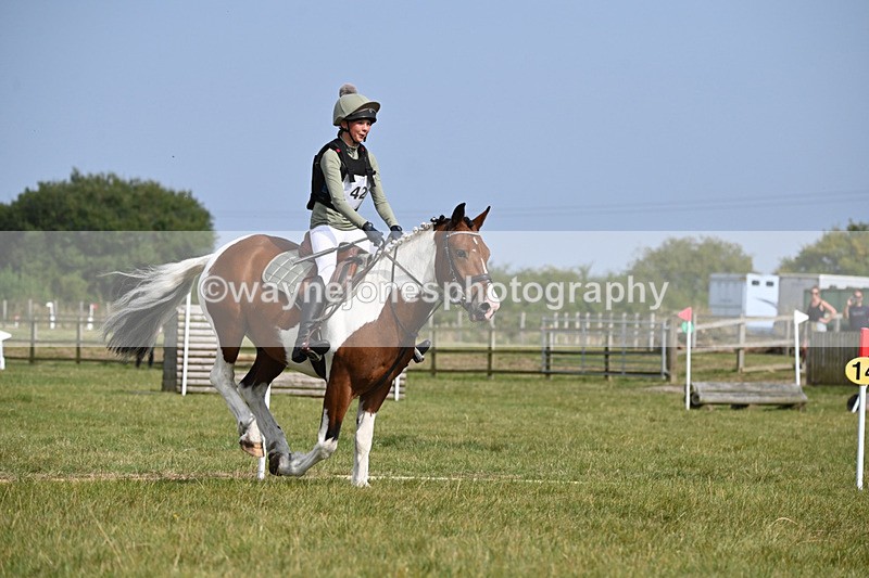 WJ6_2610 - 60cm XC Time 14:21 to 14:47