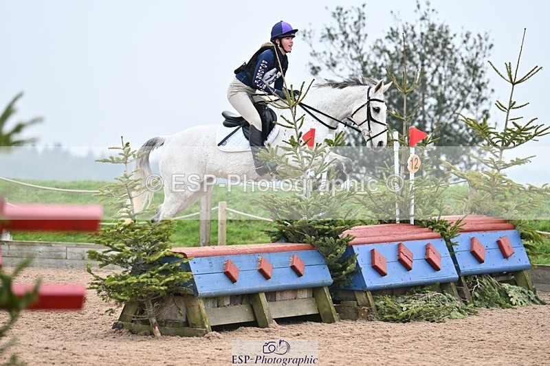 250118-134957-01326 - Cls 3A&B 90cm 13.20 to Coursewalk