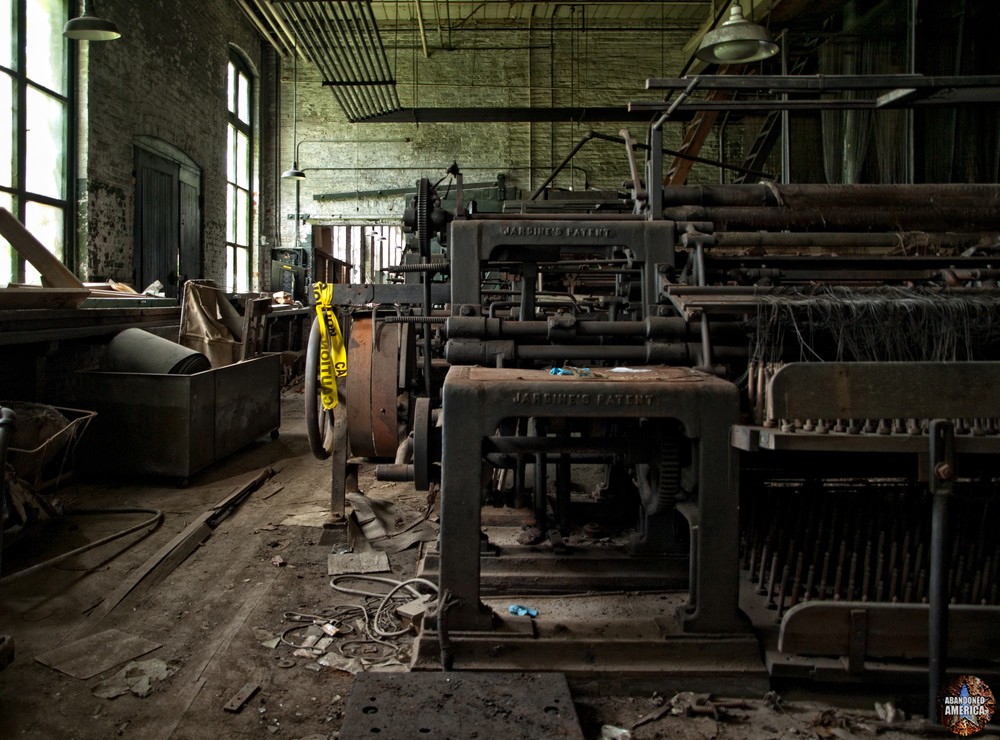 The Scranton Lace Company | Threaded - Scranton Lace Company