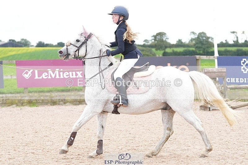 250921-145356-03743 - Cls 20 Pony 80cm Derby