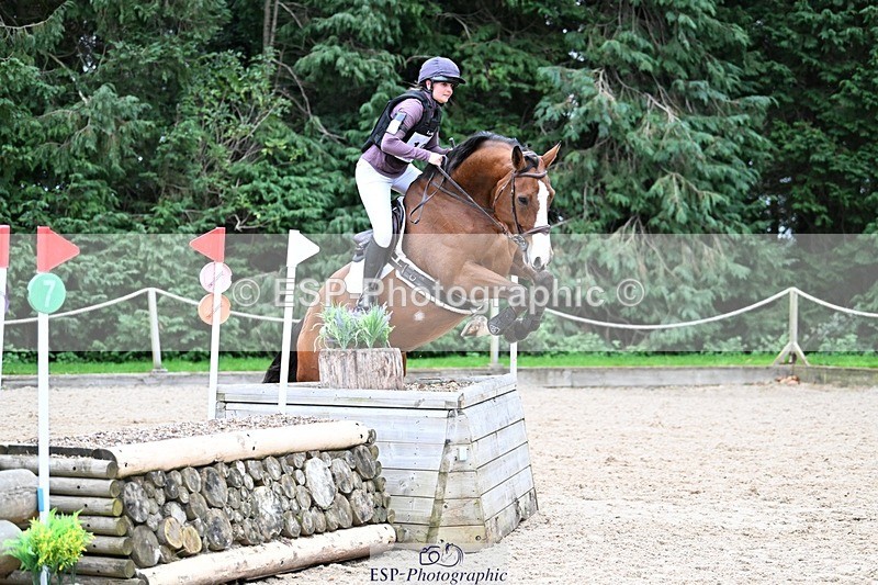 241116-141209-01876 - Cls 3 90-95cm