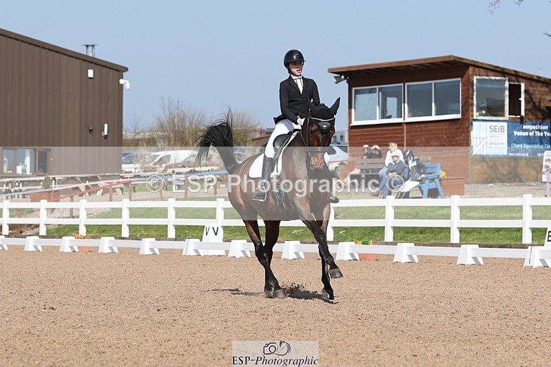 250404-150726-07033 - 122-Marie-Ayesha.Barilits-Gupta-Waverley.Furst.Dance