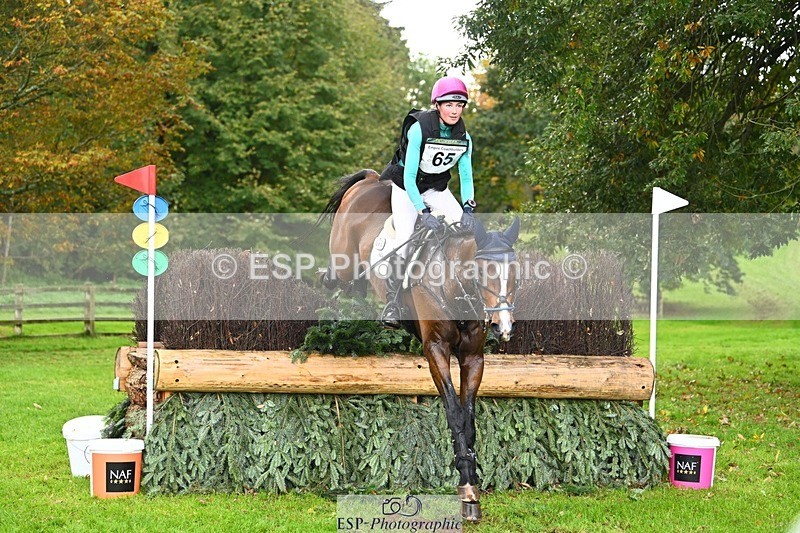 231020-125346-09106 - 065-SIR.HENRY.HALL-Jess.Rimmer-XC