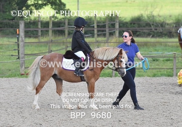BPP_9680 - CLASS 1 SAT Derby Show Jumping 20CM,