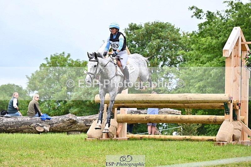 250524A-142401-13833 - C-203-Jonelle.Price-FAERIE.USAIN