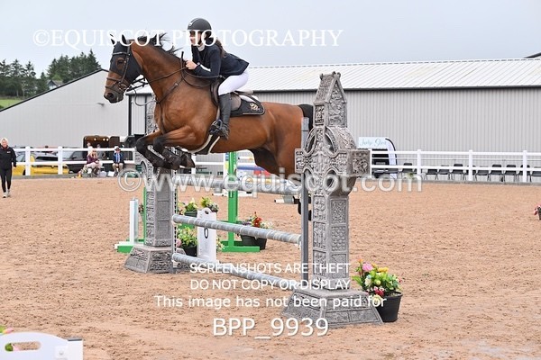 BPP_9939 - CLASS 24 SUN Redpost Equestrian Senior Foxhunter/1.20m Open