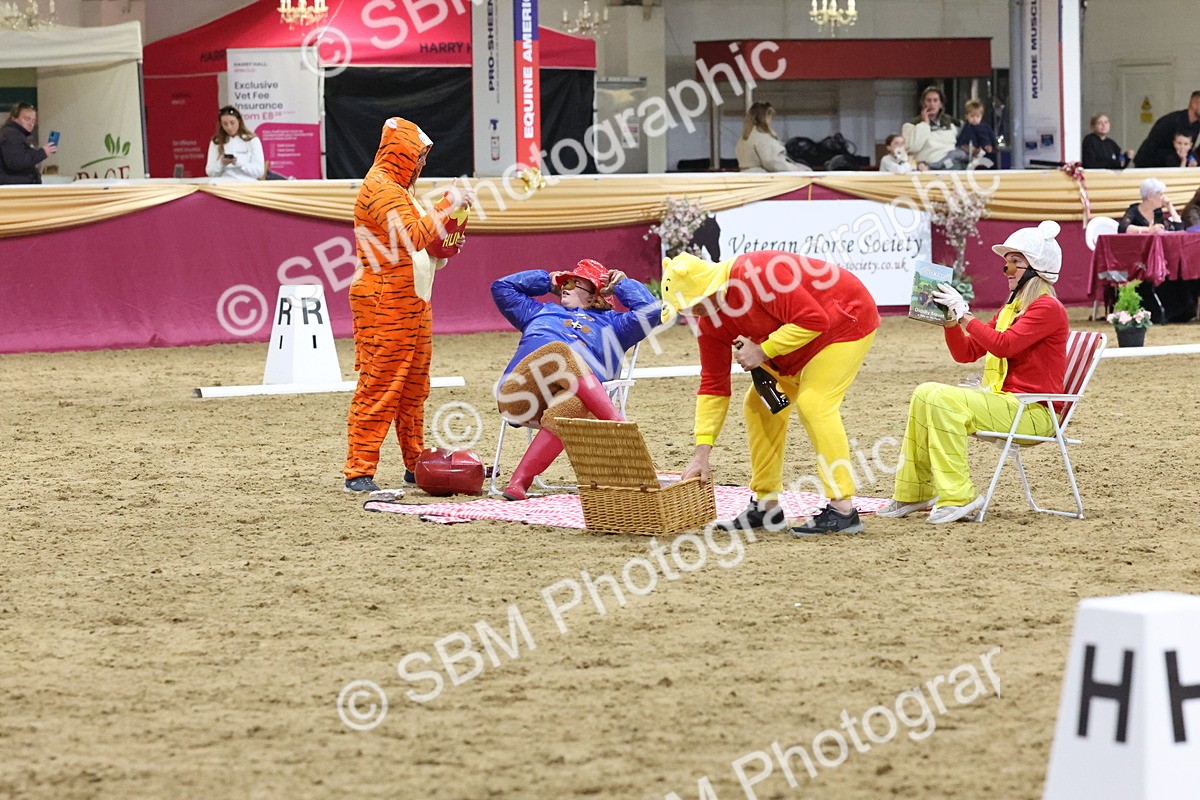 SBM_09978 - Class 52 Strictly Fancy Dress-Age