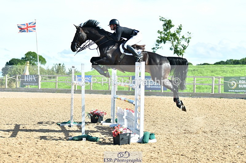 230811A-163231-06212 - Cls 24 Nat 1.30m Open