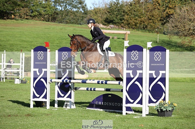 231022-104111-24676 - 605-SPORTSFIELD.U2-Katie.Corbin-TrotUp+SJ