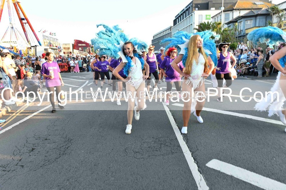 SH4_3714 - Carnival Procession.