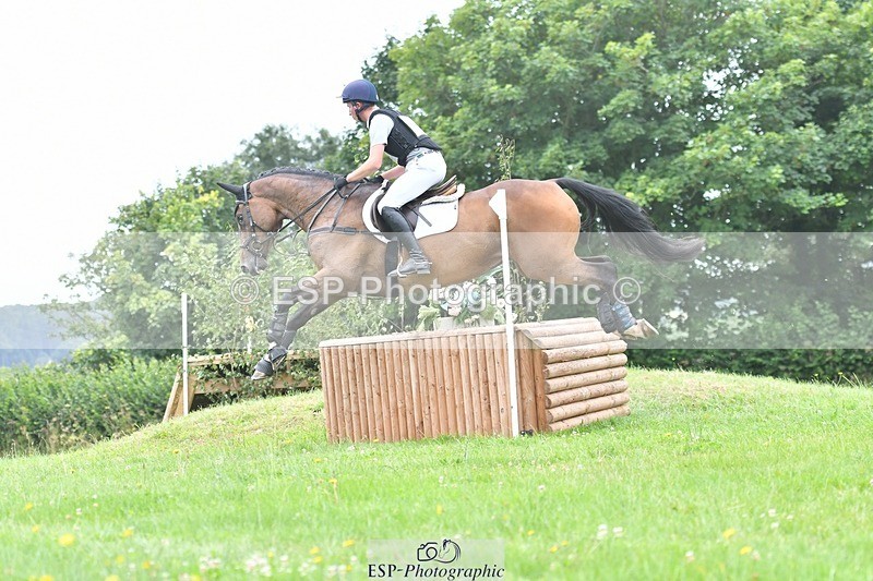 240803-113010-03202 - 107-Thomas_Hawke-ECLIPSE