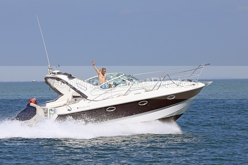 170618 UNAMED FAIRLINE TARGA 29 1Y3A6207 - Motorboats - Open