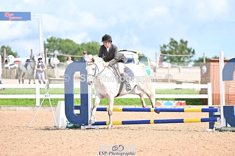 240806A-153202-00031 - Clear Round & 60cm BS Club & Schools
