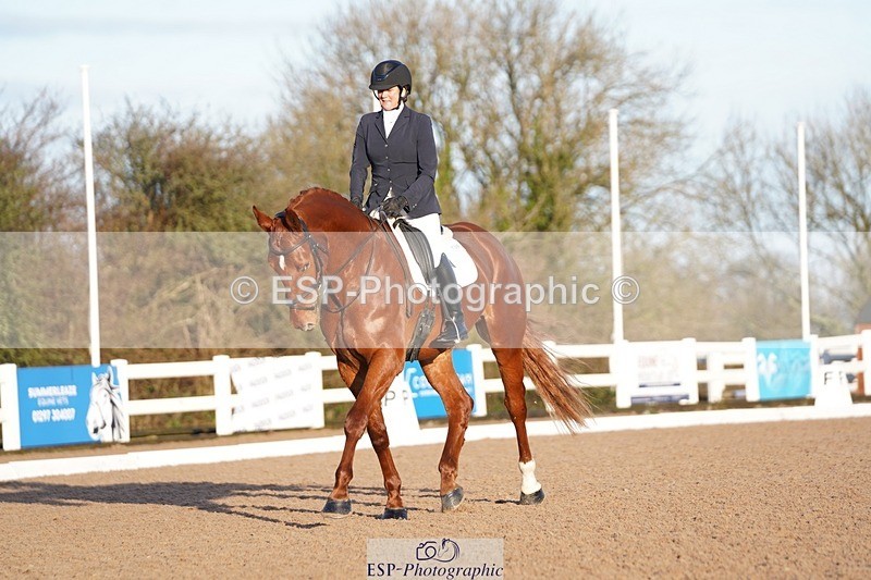 241214-103736-00215 - 136-NATALIE.PASSMORE-U.Legend