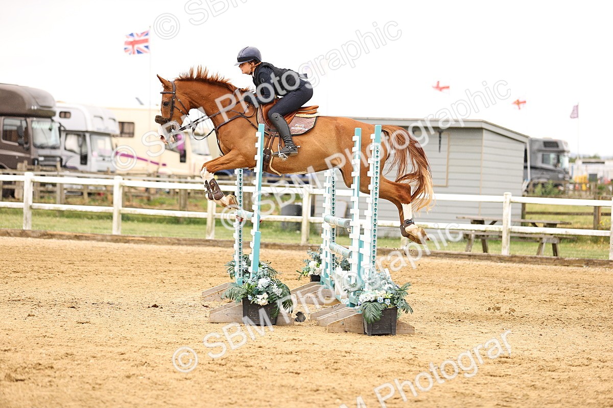SBM_003303 - Class 21 - Senior Newcomers - 1.10m