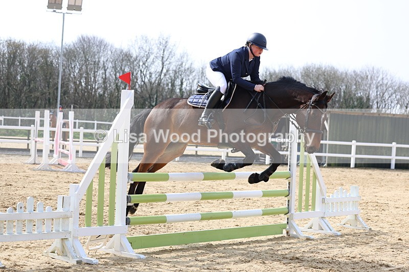 3E7A6909 - Class 4: Senior British Novice/90cm open