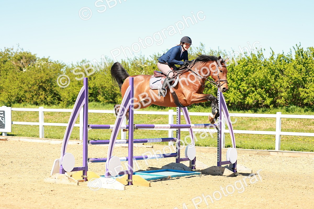 SBM_001260 - Class 4 - Senior Newcomers 1.10m