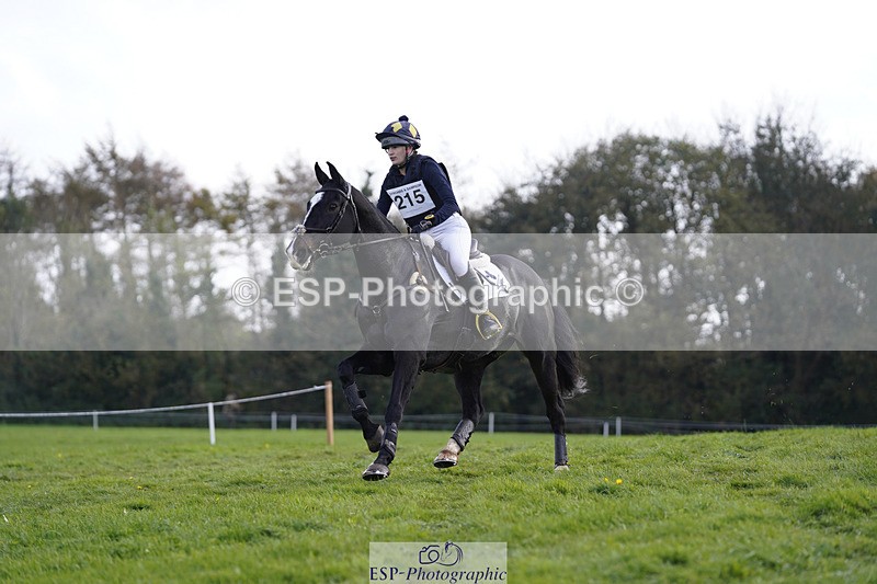 241025-151106-09064 - 215-Chloe.Livesey-SPORTSFIELD.LORD.LIVESEY